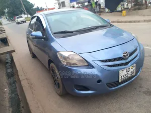 Toyota Yaris 2010 Blue
