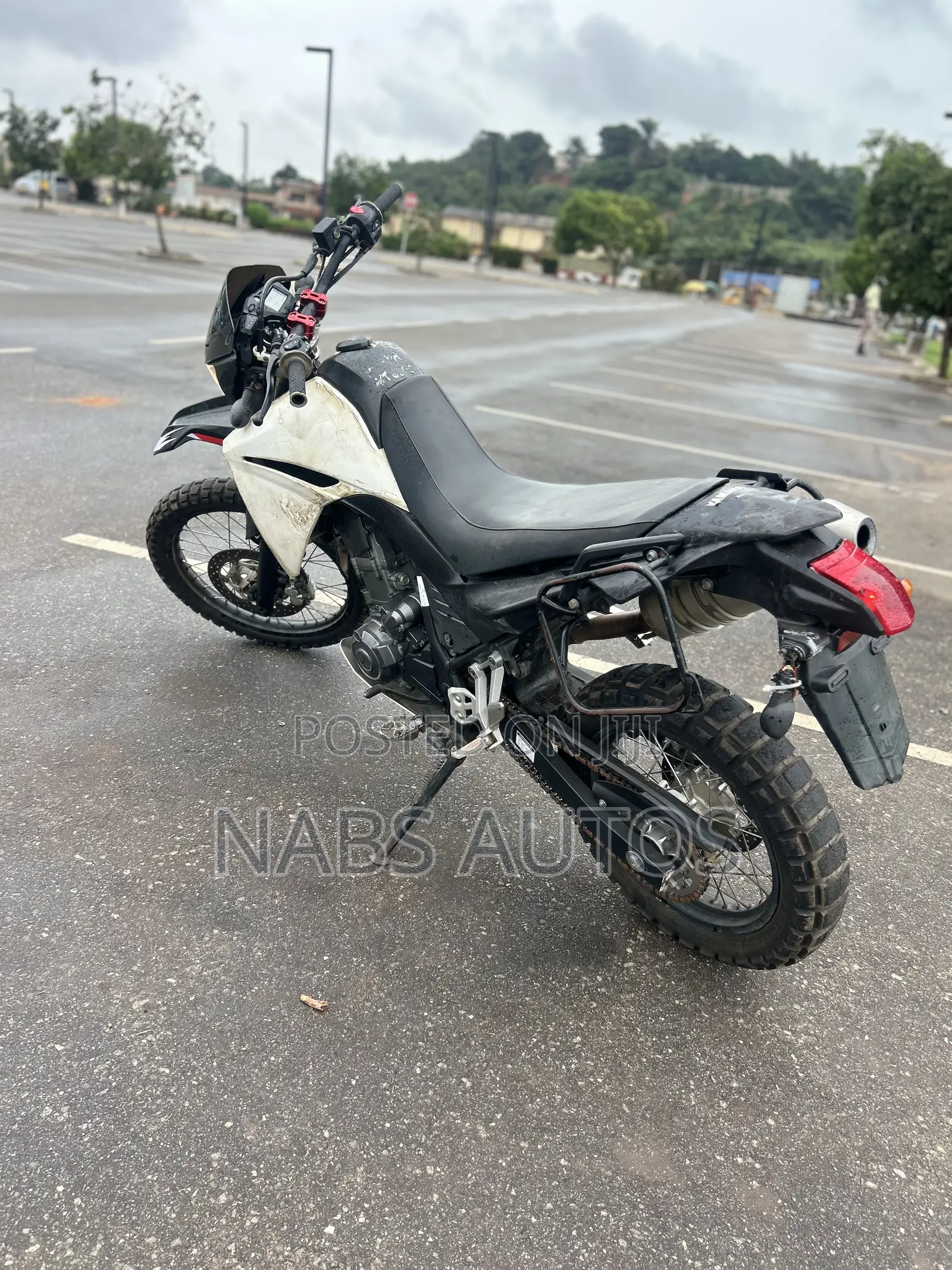 Yamaha 2011 Black