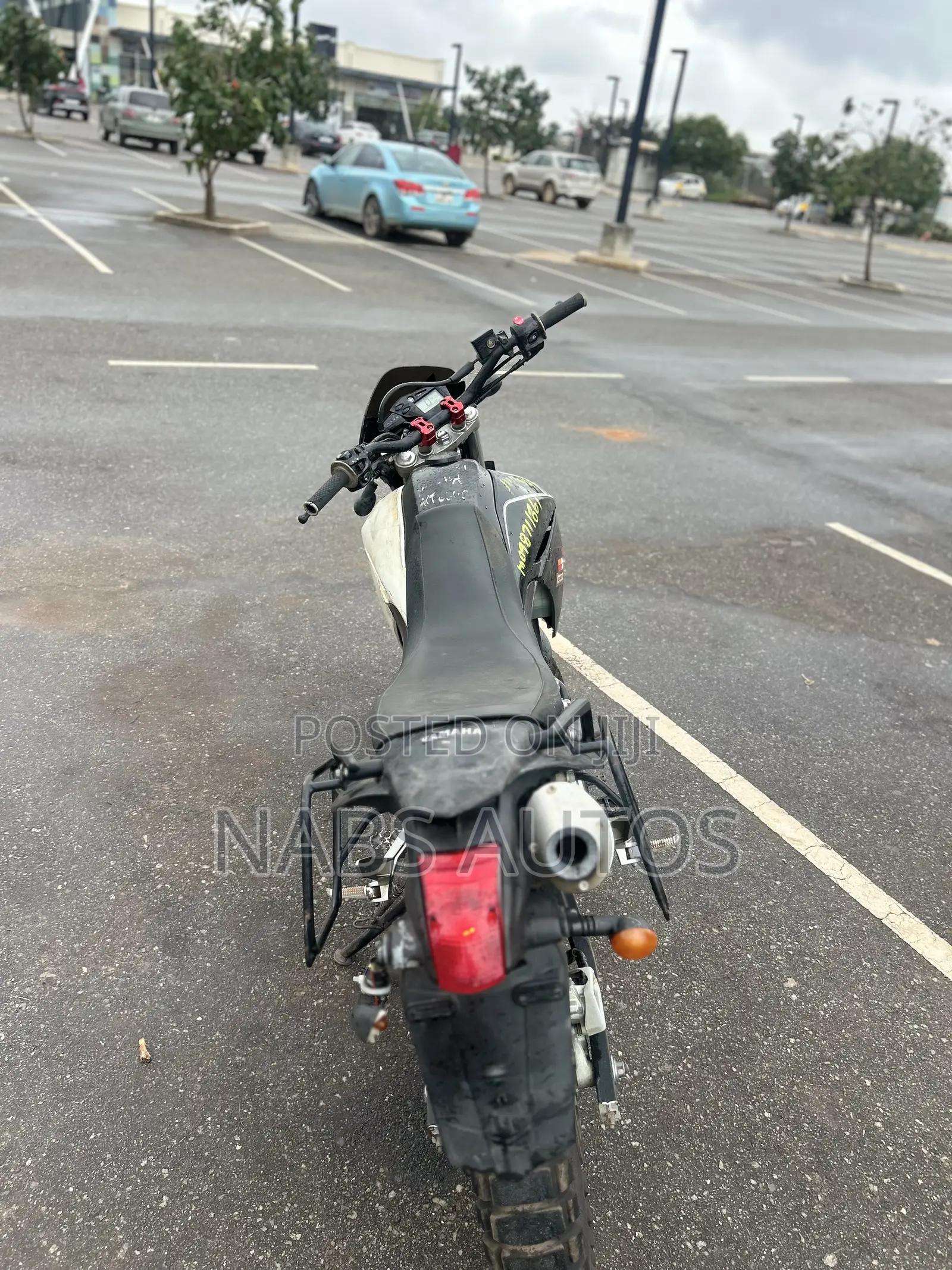 Yamaha 2011 Black