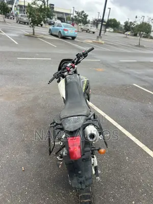 Yamaha 2011 Black
