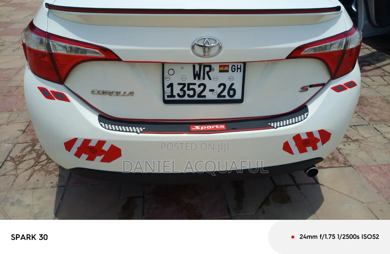 Toyota Corolla S 4dr Sedan (1.8L 4cyl CVT) 2016 White