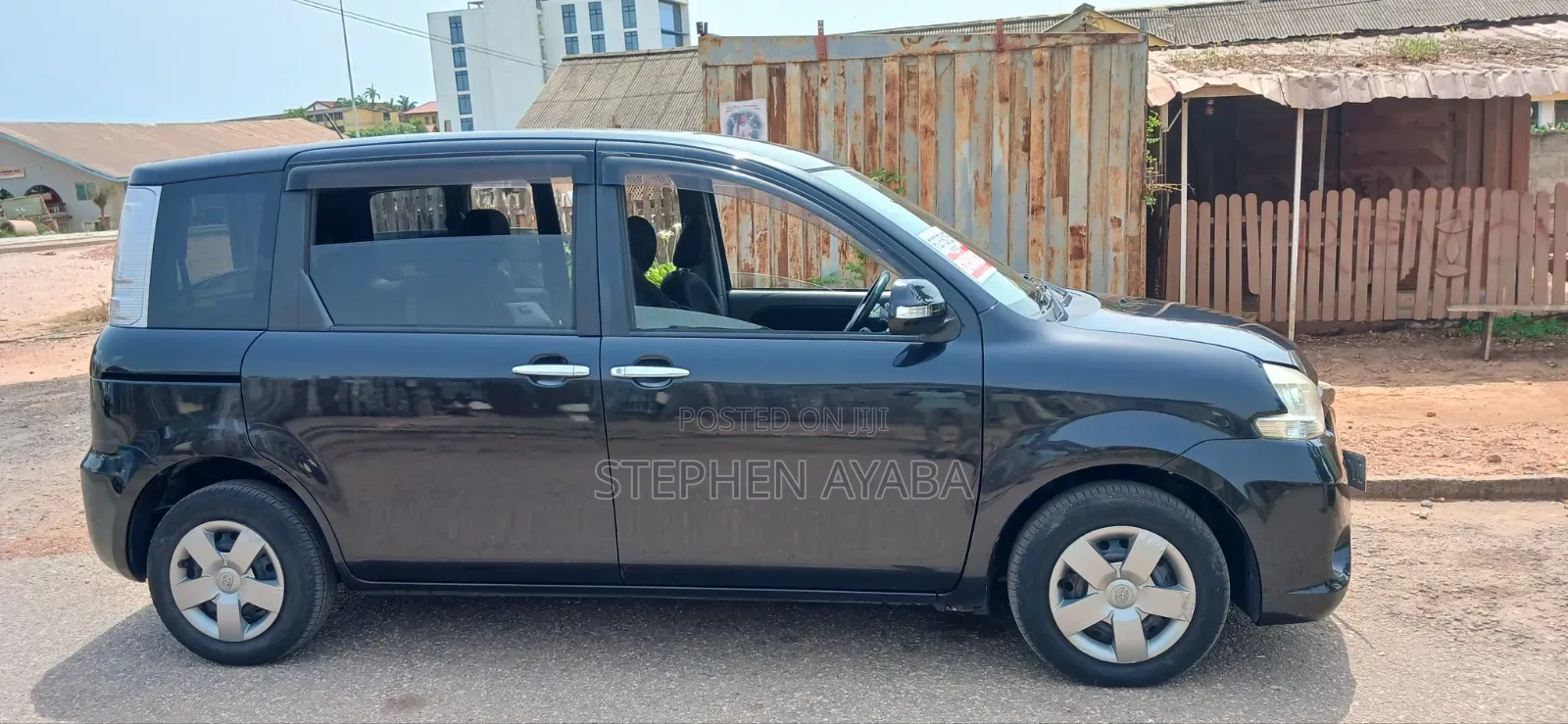 Toyota Sienta 2015 Black