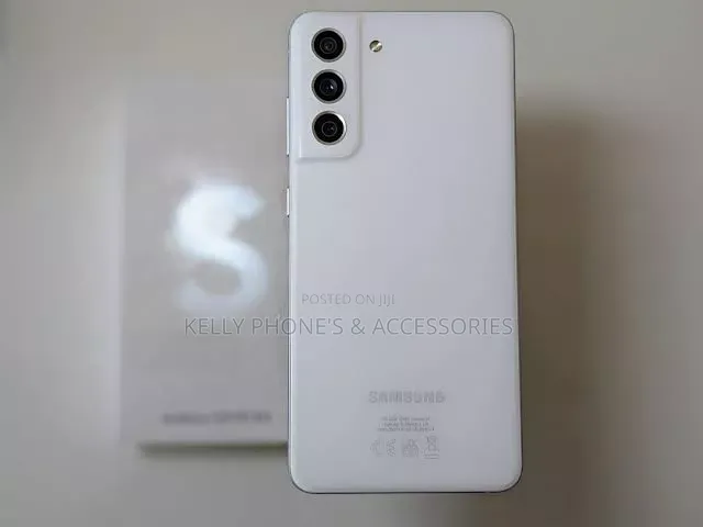 New Samsung Galaxy S21 FE 5G 128 GB Black
