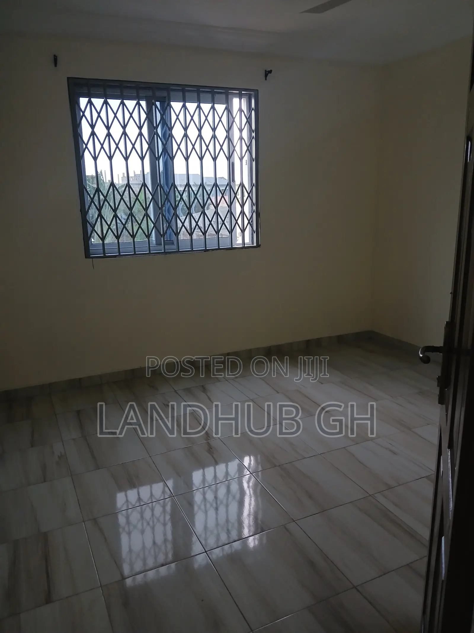 2bdrm Apartment in Galilea for rent