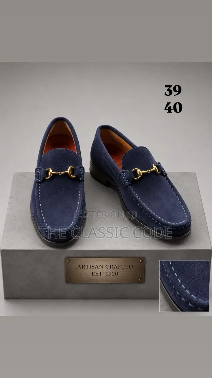 Superior Quality Premium Leather Finish Comfortable Fit