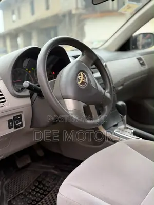 Toyota Corolla 2010 Gray
