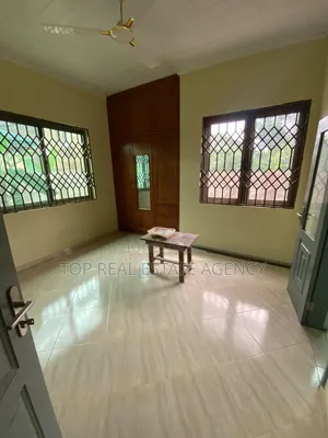 3bdrm Apartment in Odumasi, Pentecost for rent