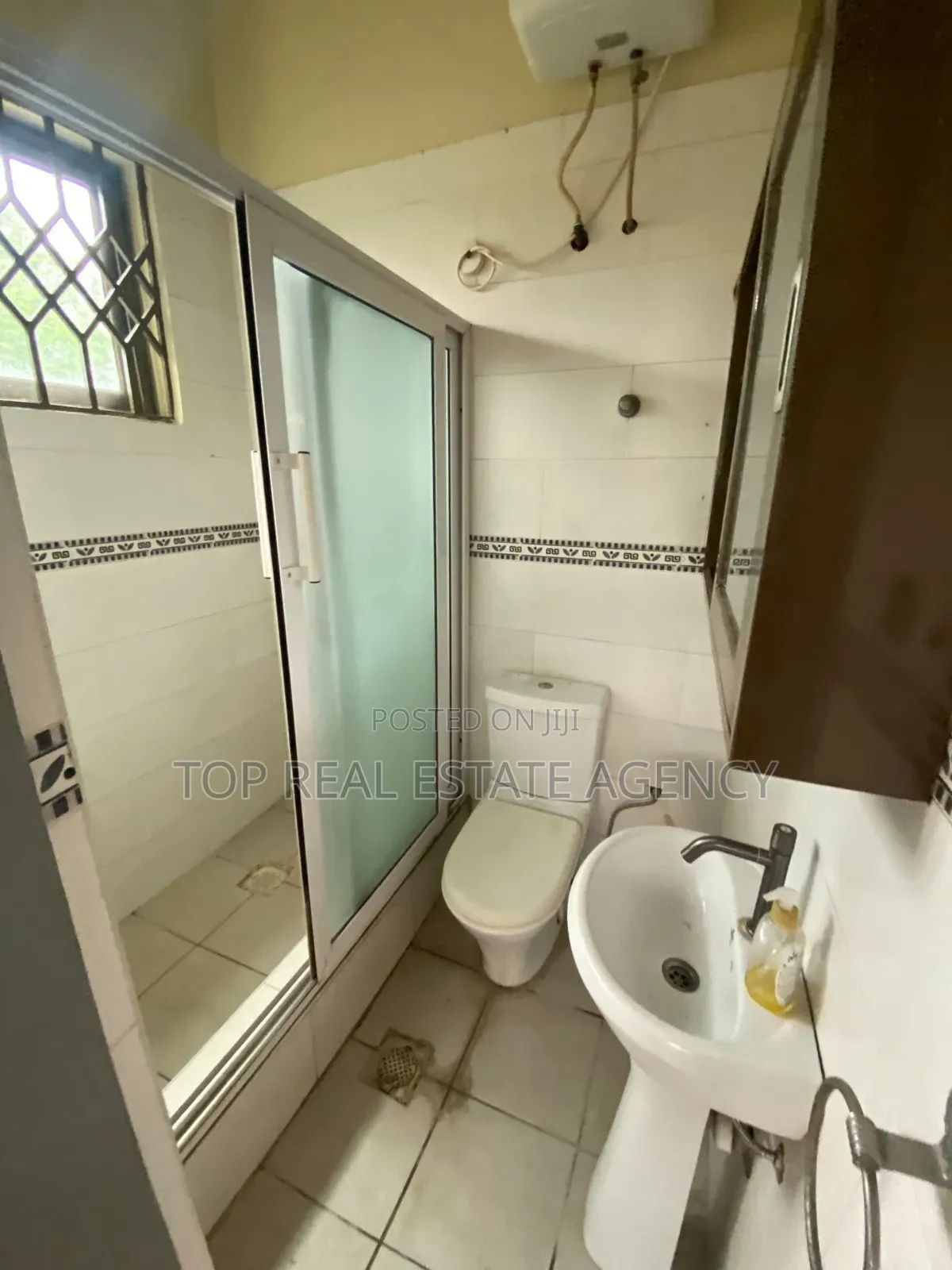 3bdrm Apartment in Odumasi, Pentecost for rent