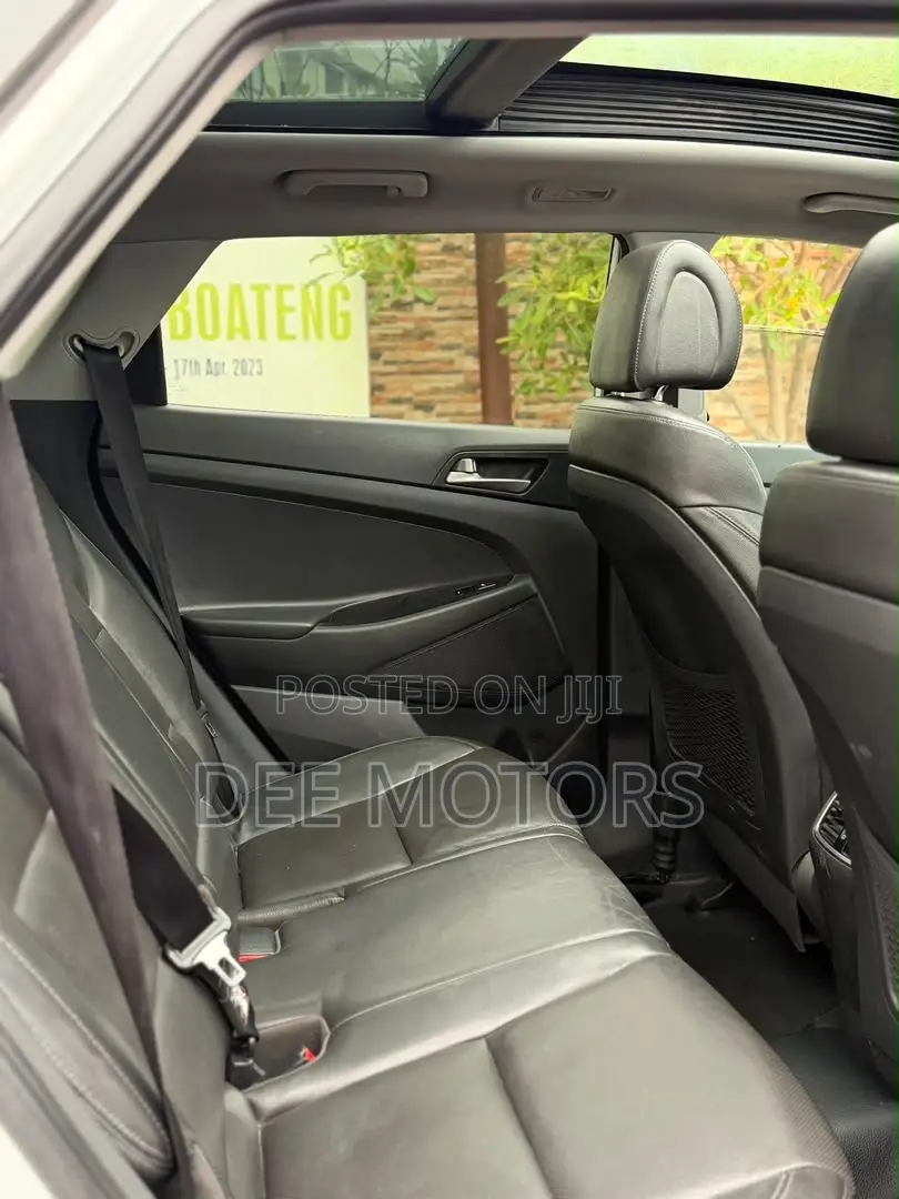 Hyundai Tucson 2017 White