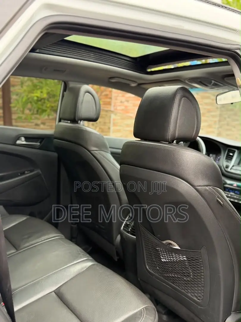 Hyundai Tucson 2017 White