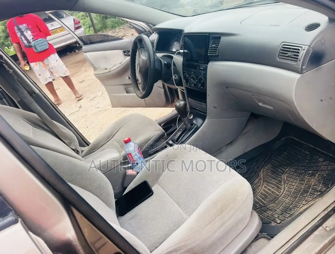 Toyota Corolla 2008 Gray