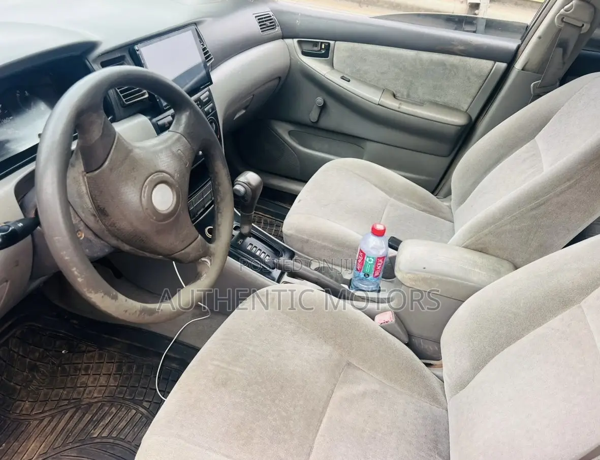 Toyota Corolla 2008 Gray