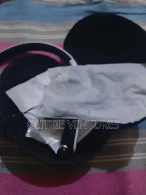 Retractable Bluetooth Headset