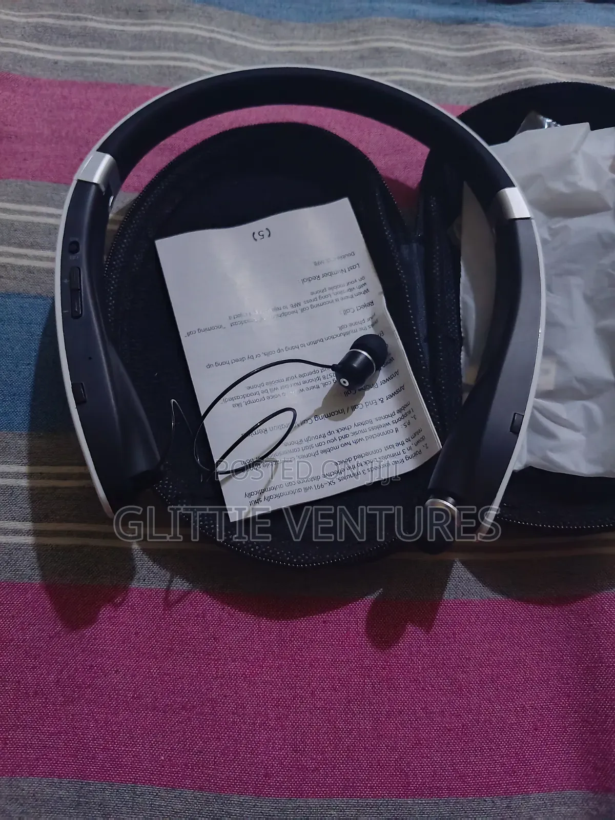 Retractable Bluetooth Headset