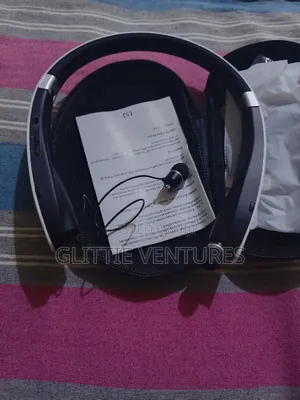 Retractable Bluetooth Headset
