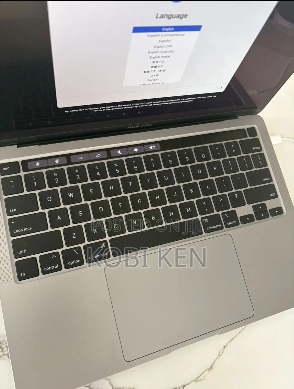 Laptop Apple MacBook Pro 2020 16GB Intel Core i5 SSD 1T