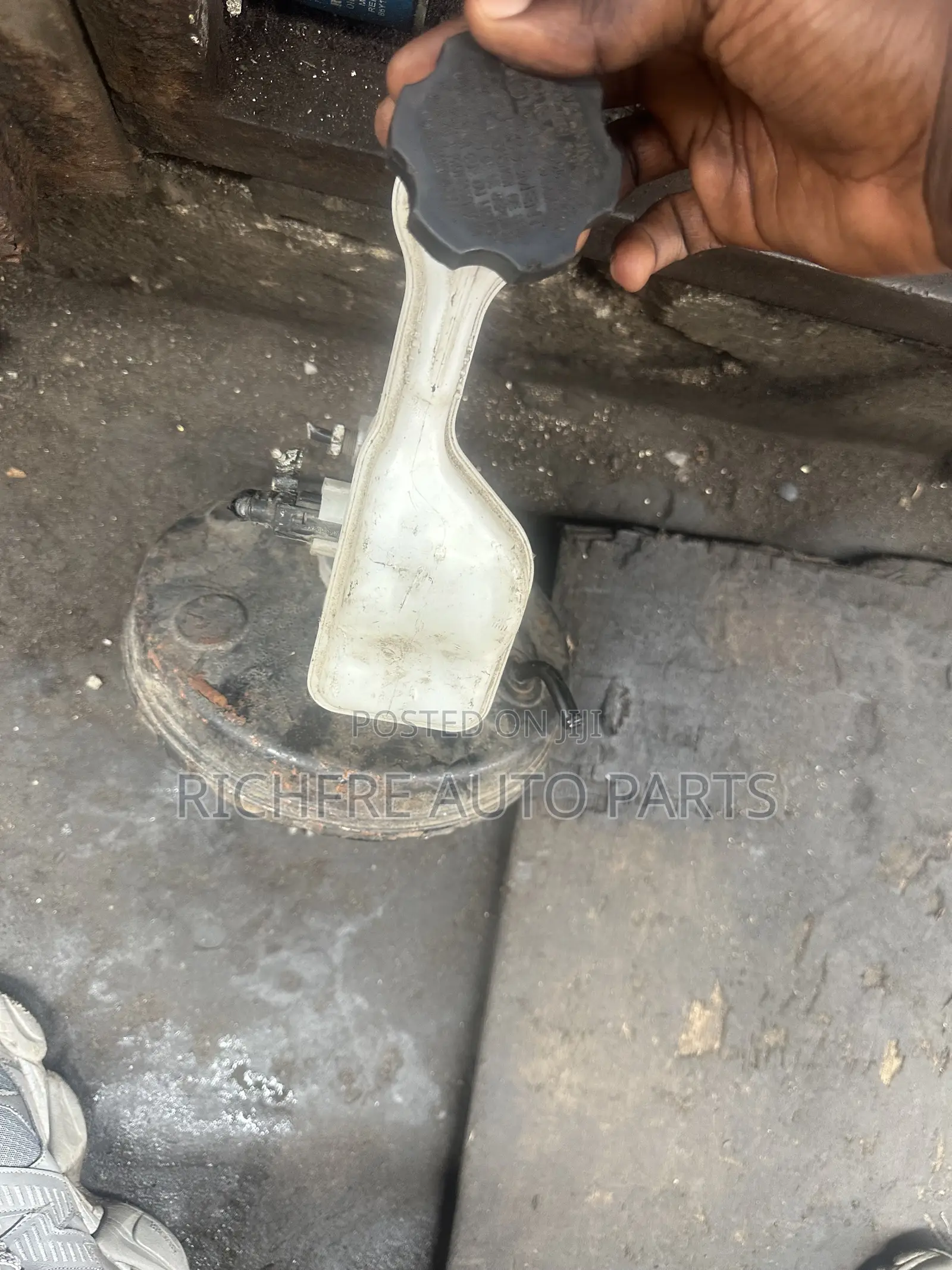Kia Soul Brake Pot Complete