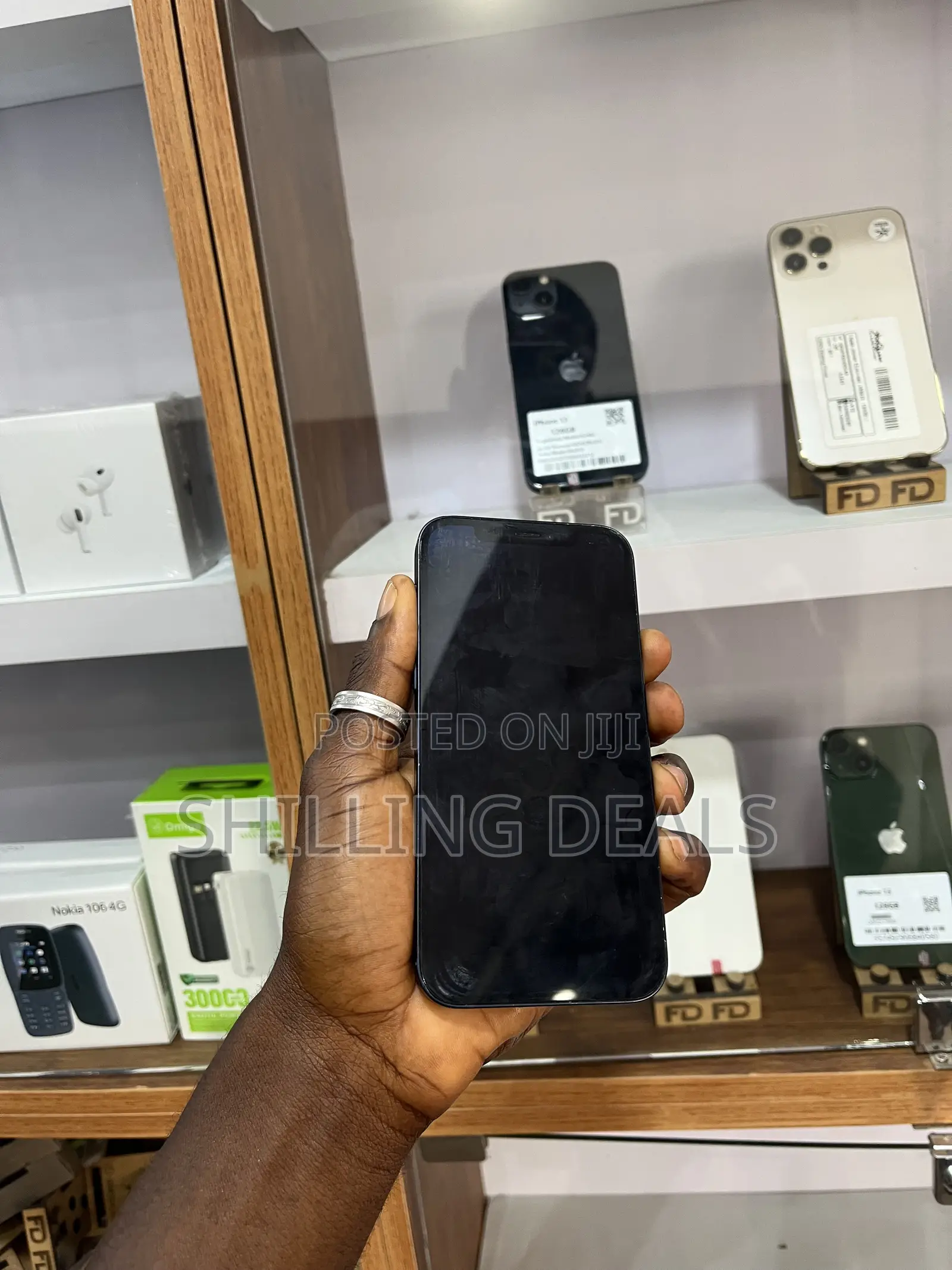 Apple iPhone 12 64 GB Black