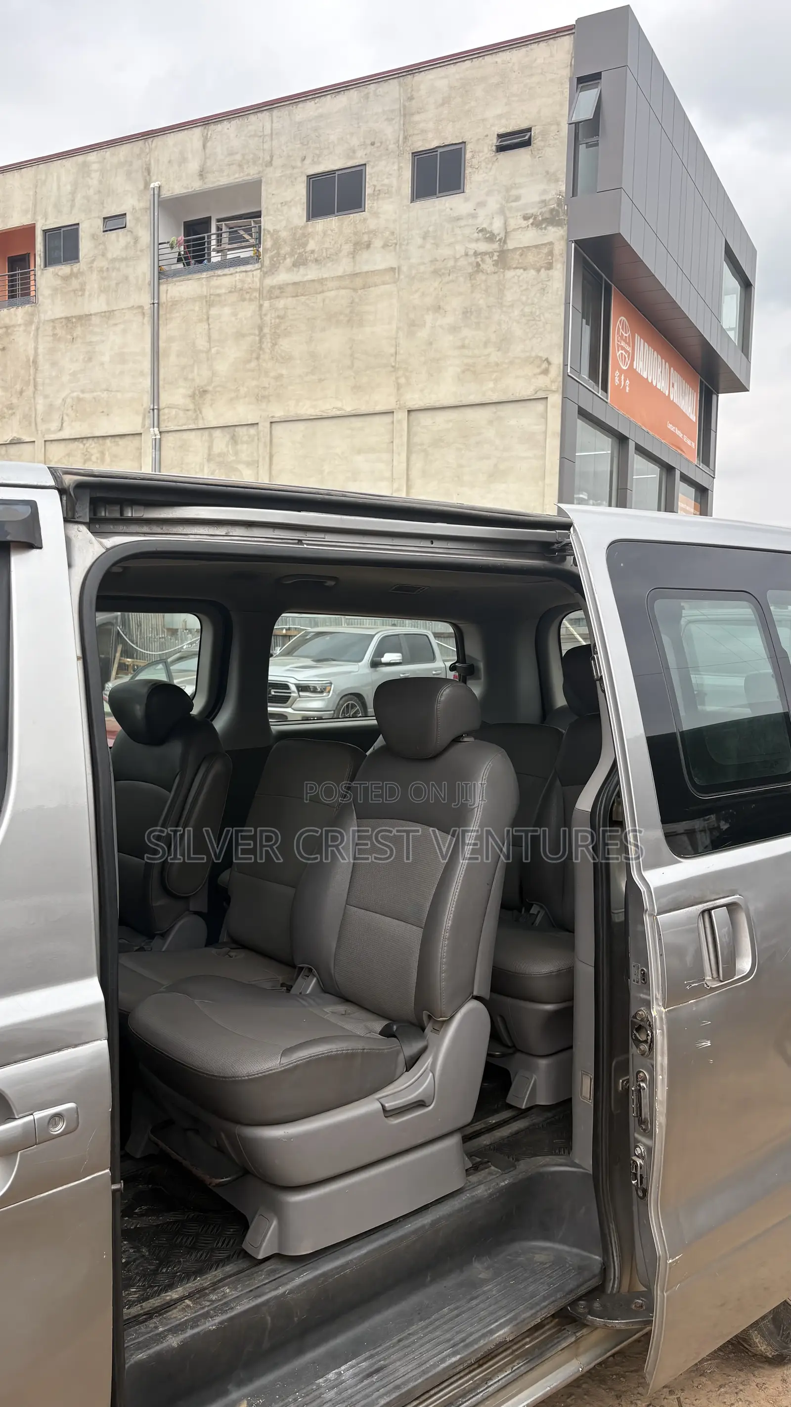 Hyundai Starex 2012 Grey