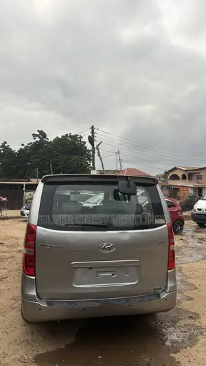 Hyundai Starex 2012 Grey