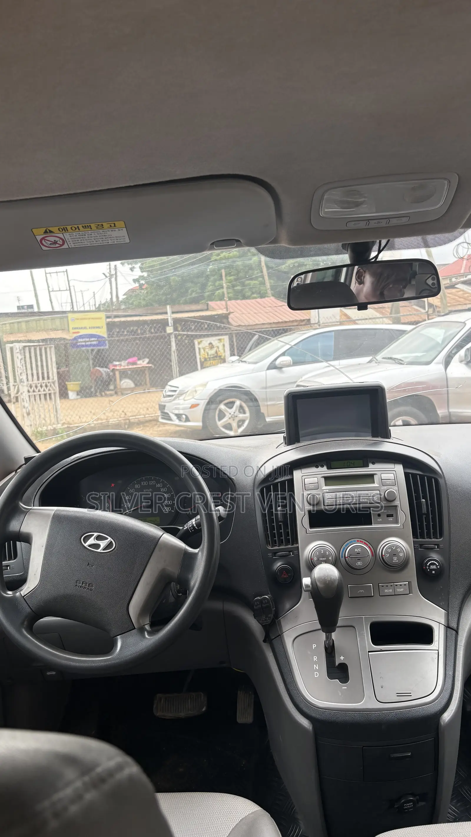 Hyundai Starex 2012 Grey