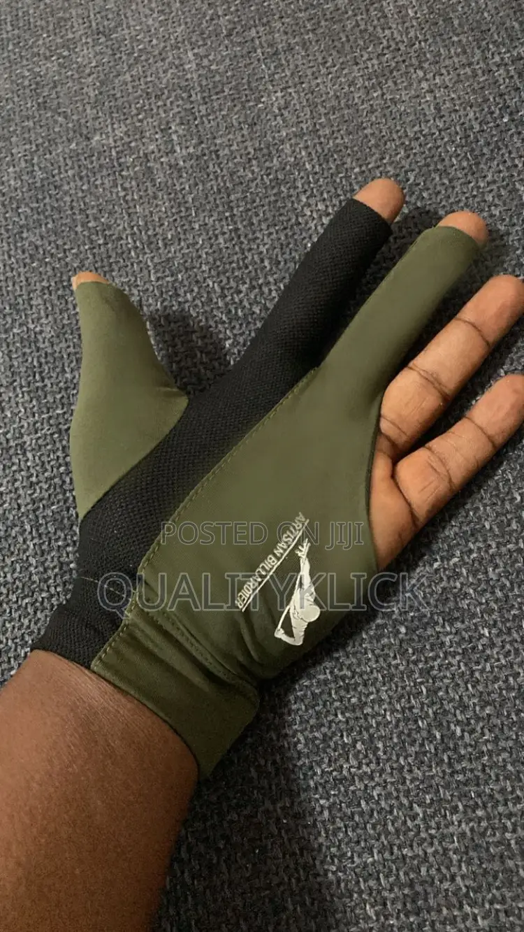 Snooker Gloves