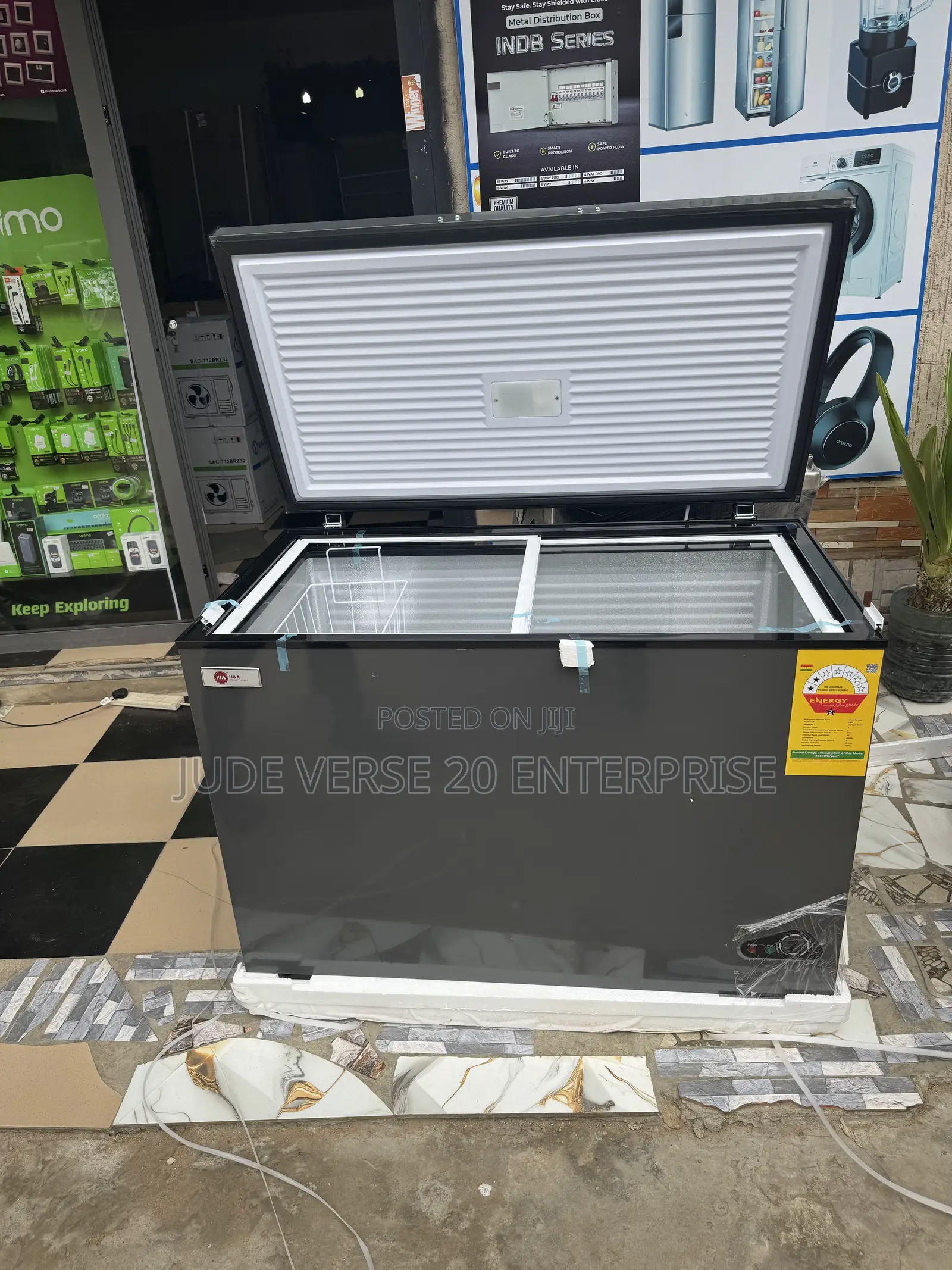 H a Chest Freezer 348l