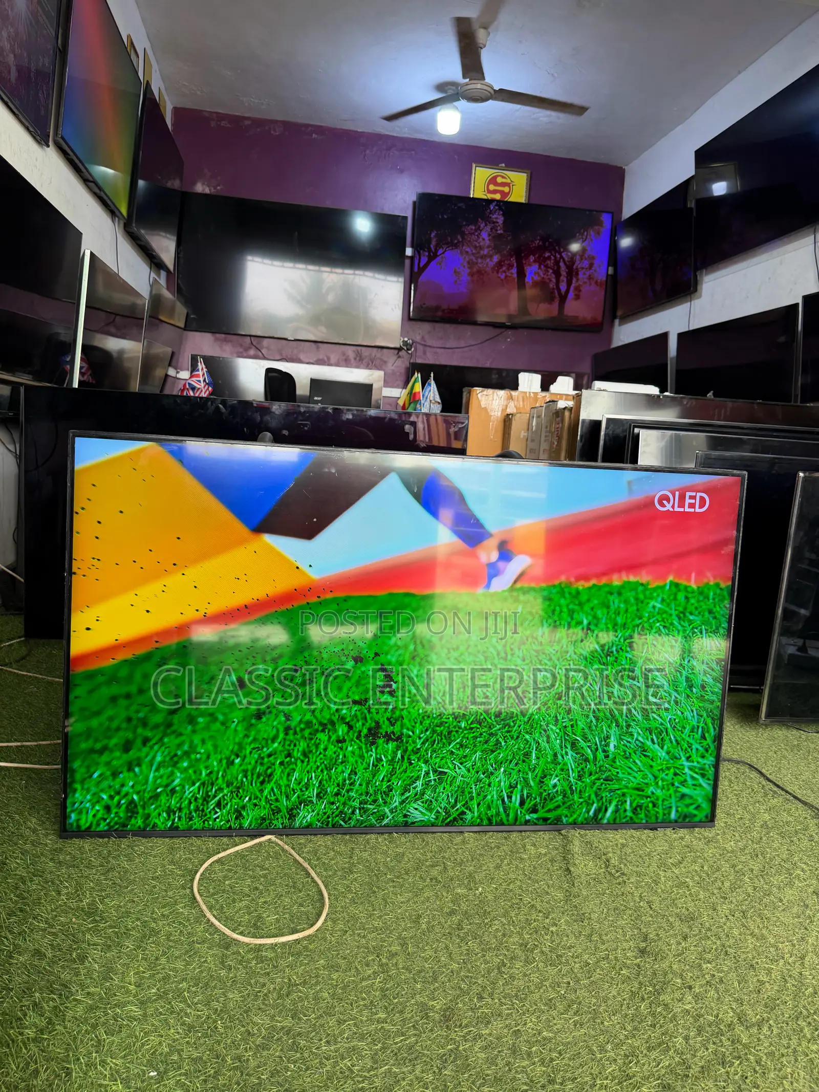 Samsung 50 Inches Airslim Qled Premium Qled Uhd TV