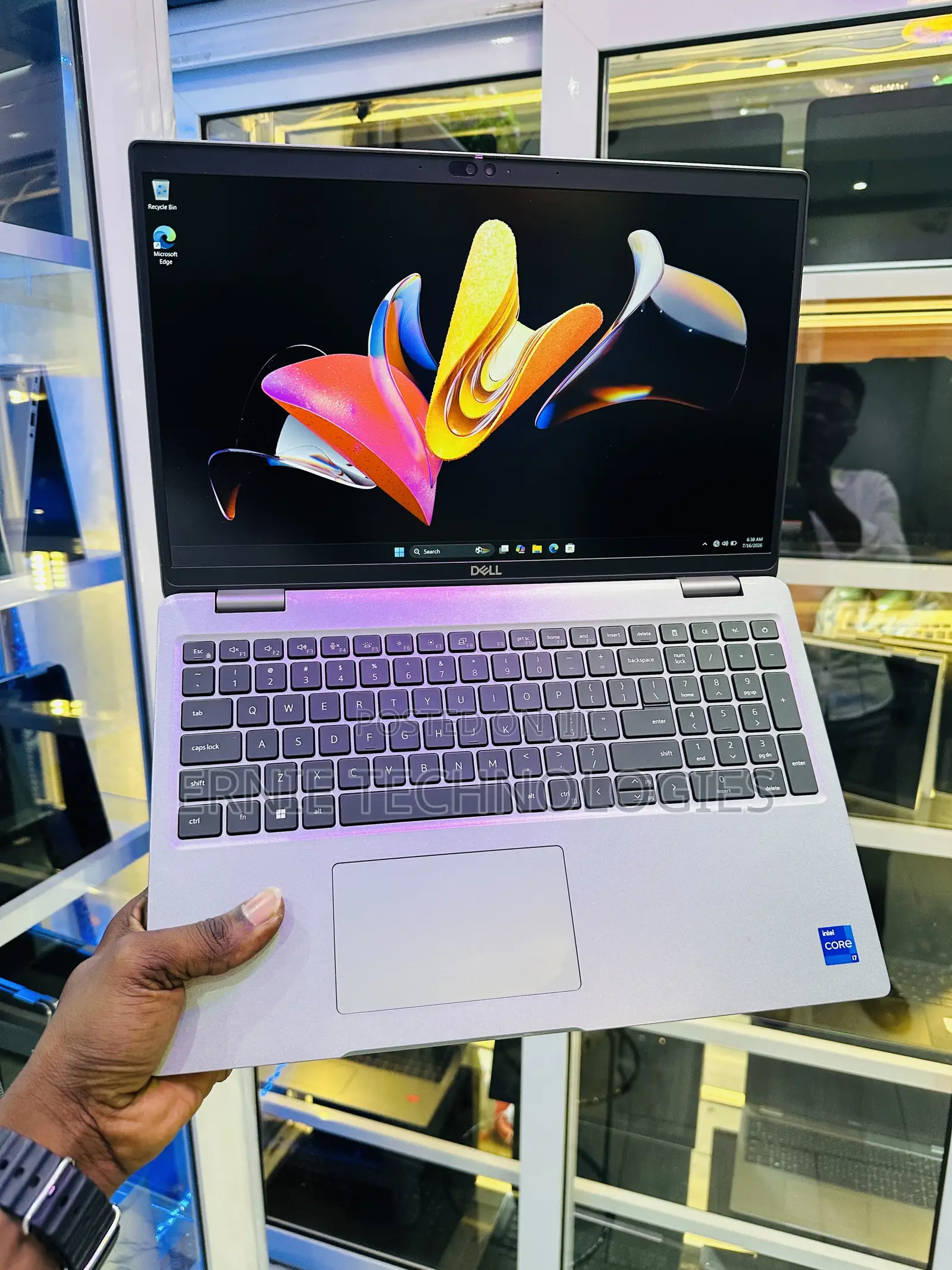 Laptop Dell Latitude 5540 16GB Intel Core i7 SSD 256GB