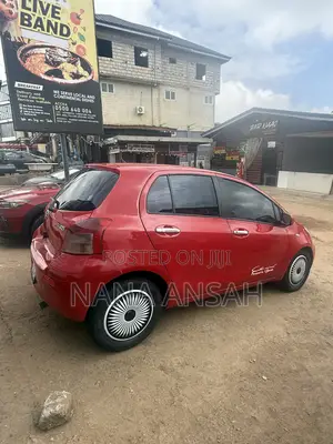 Toyota Yaris 2010 Red