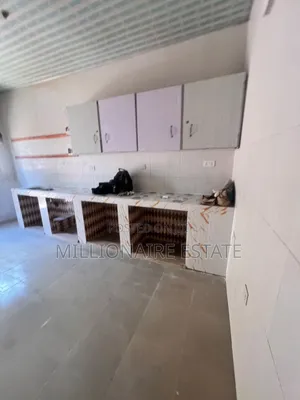 3bdrm House in Billionaire Estate, Melcom for rent