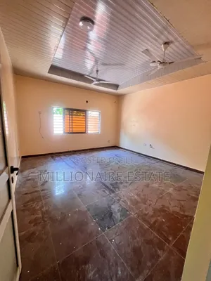 3bdrm House in Billionaire Estate, Melcom for rent