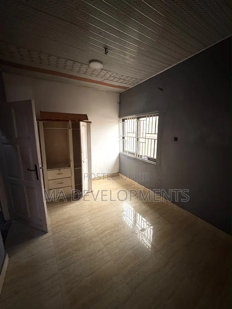 2bdrm Apartment in Madev Realty, Achimota for rent