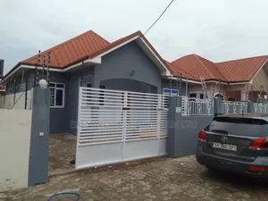 3bdrm House in Ebenard Properties, Baatsona Total for rent