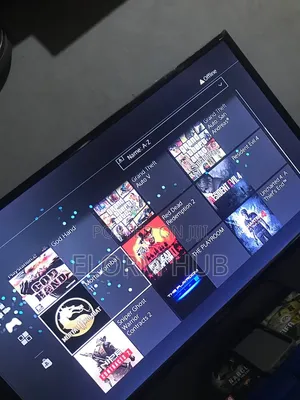 PS4 Pro Jailbreak With 18 Games 2 Controllers