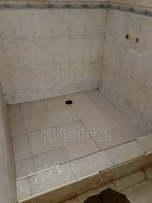 1bdrm House in Kings Properties, Madina for rent