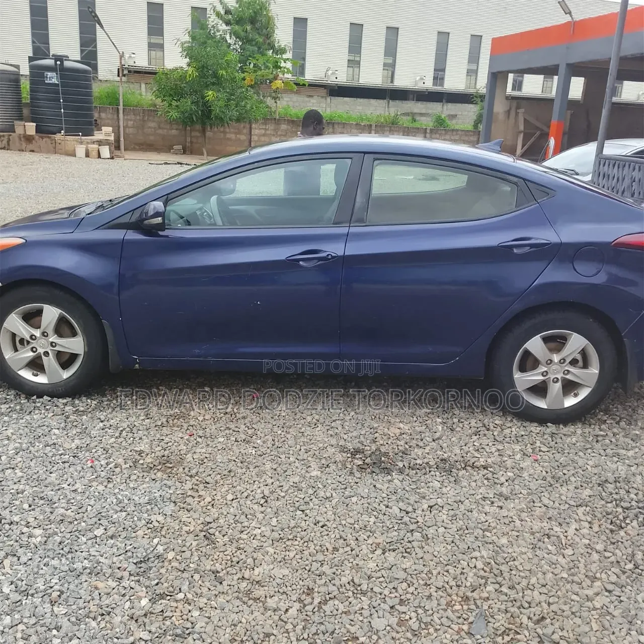 Hyundai Elantra 2013 Blue