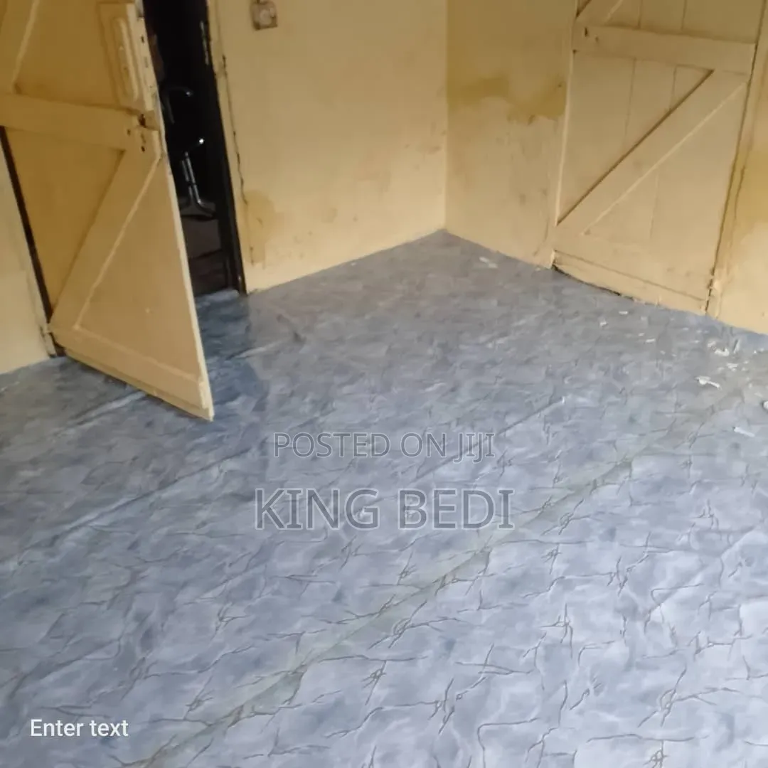 1bdrm House in Kings Properties, Madina for rent