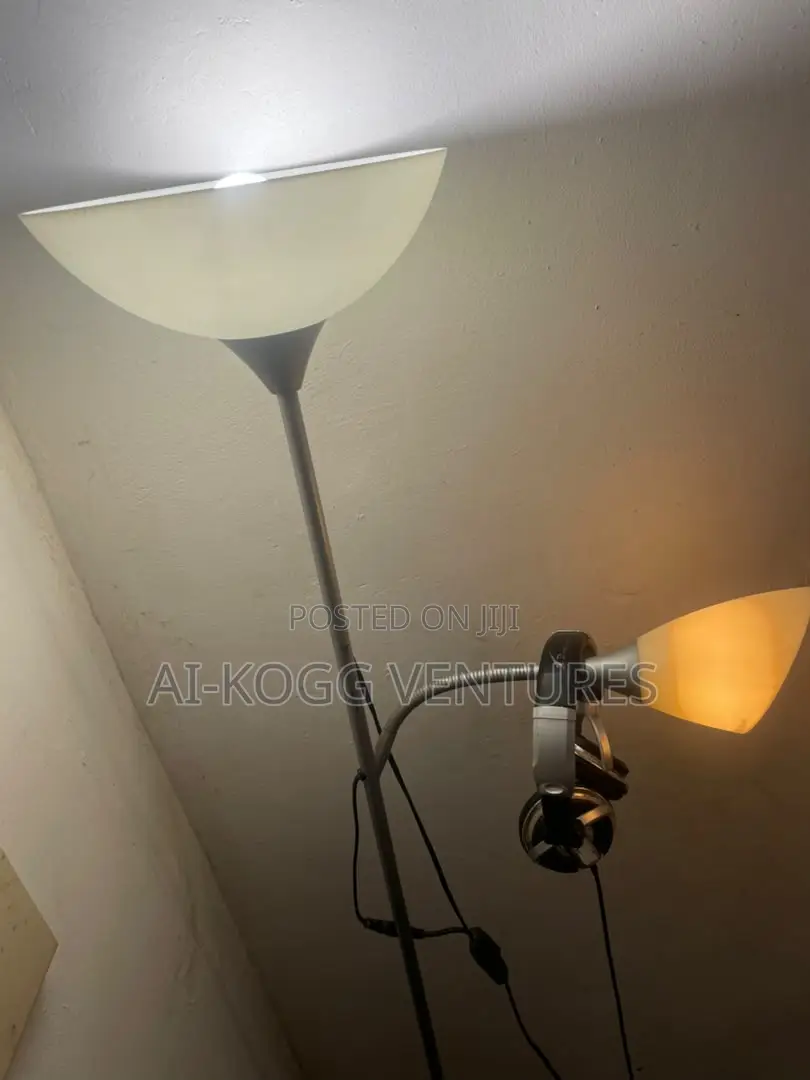 Standing Corner Light