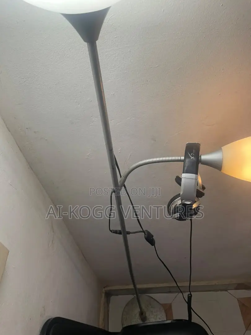 Standing Corner Light