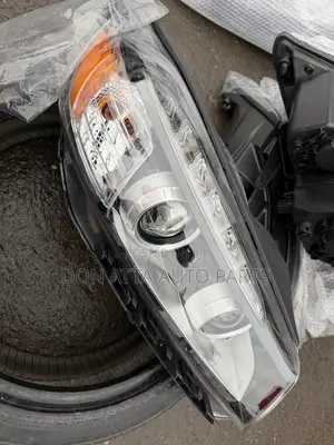 Kia Sorento 2017 Headlights Available