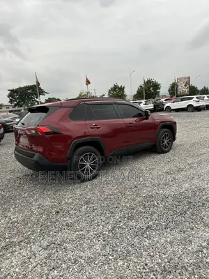 Toyota RAV4 2020 Burgundy