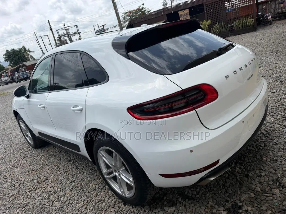 Porsche Macan 2018 White