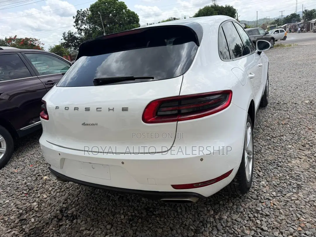 Porsche Macan 2018 White