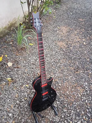 Kramer Assualt 220 Lp Guitar in Case