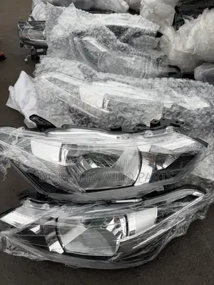 Toyota Yaris 2015-2017 Headlights Available