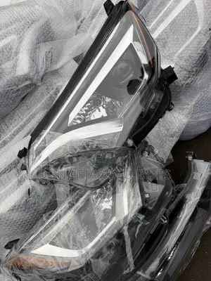 Toyota Rav4 2016-2018 Led Headlights Available