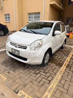 Toyota Passo 2012 White