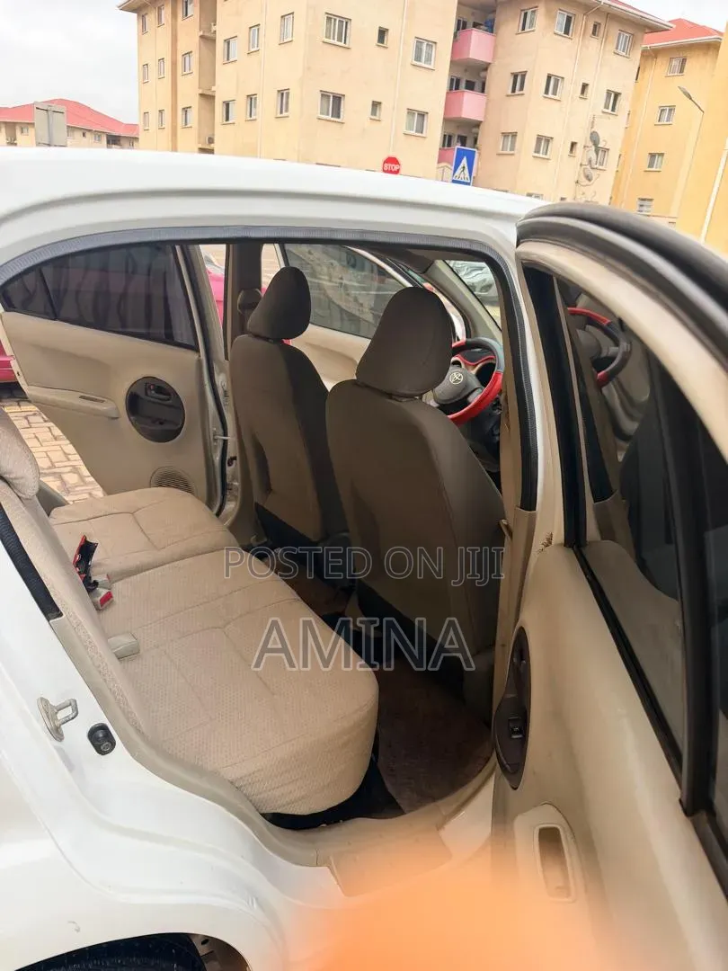 Toyota Passo 2012 White