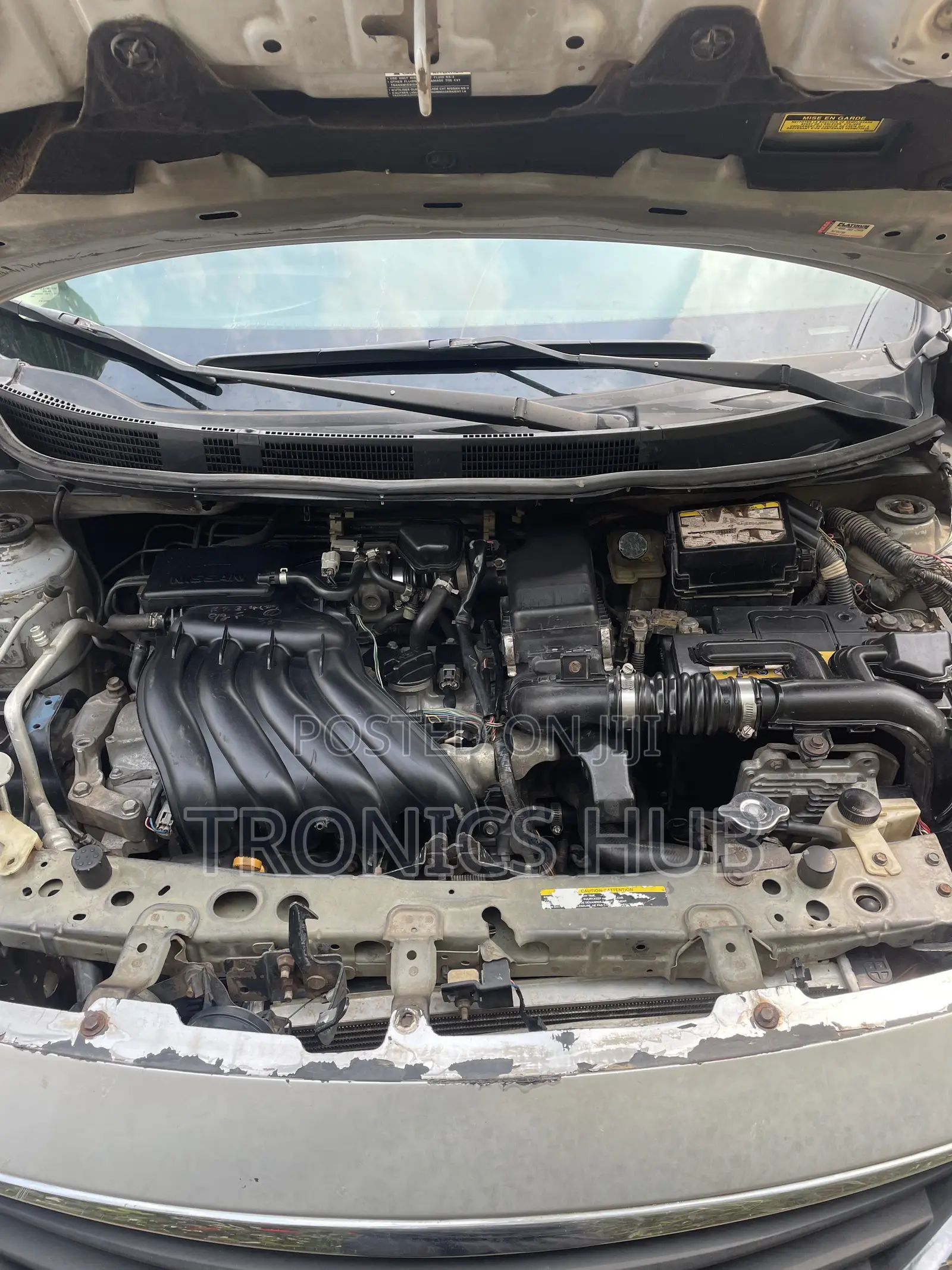Nissan Versa 1.6 SV 2013 Silver